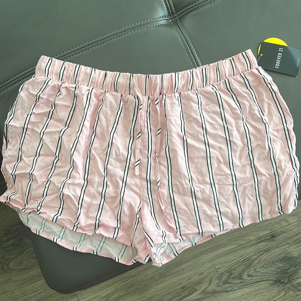 Forever 21 Pink mini shorts